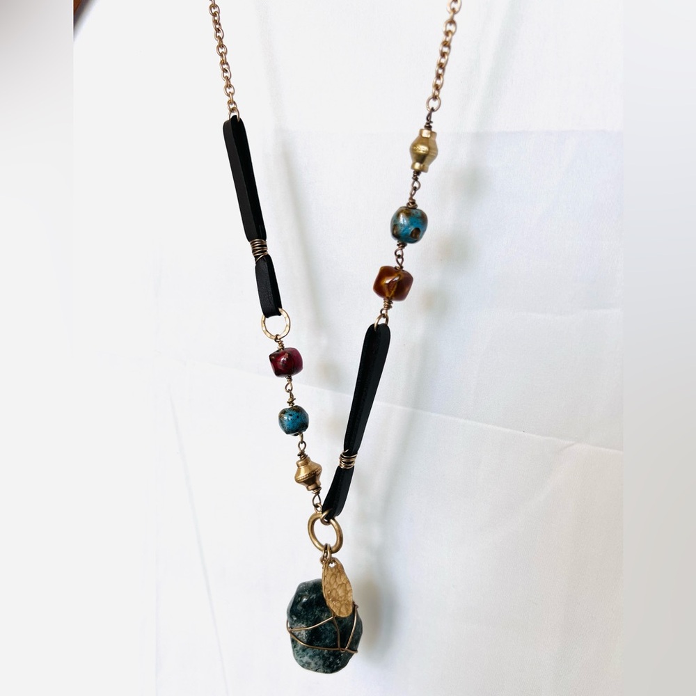 Opera Necklace - Picture 3 of 3
